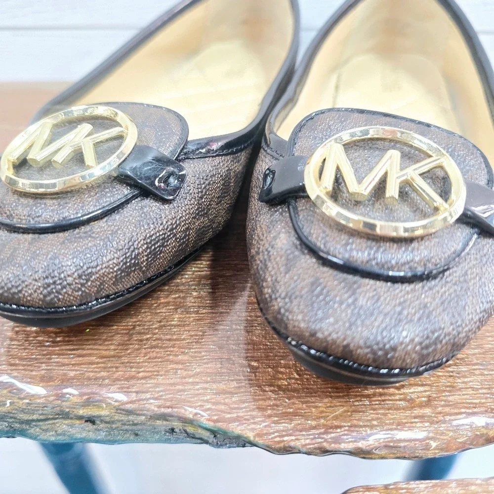 Michael Kors Fulton Moccasin‎ Brown Logo Flats Gold MK Medallion Womens 6M